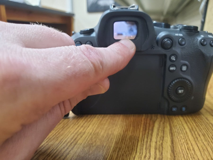 Canon EOS R6 Mark II 24.2MP Full-Frame Mirrorless Camera with 35mm Lens