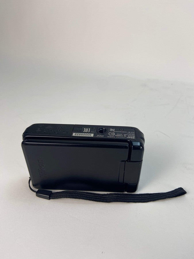 Nikon Coolpix S6900 16.0MP Compact Digital Camera Black