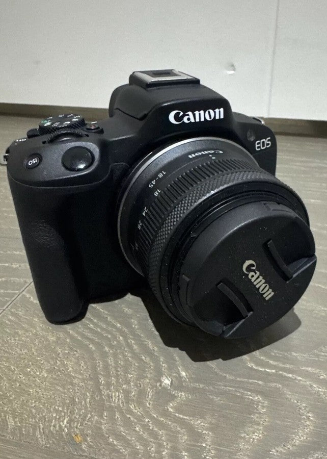 Canon EOS R50 24.2MP Mirrorless Camera with RF-S 18-45mm f/4.5-6.3 IS STM Lens