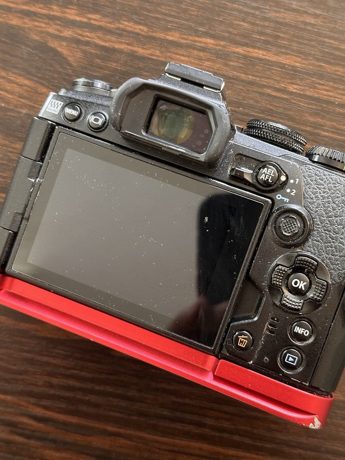 Olympus OM-D E-M1 Mark III 20.4MP Mirrorless Camera Body