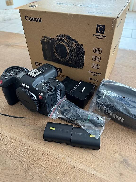 Canon EOS R5C Full-Frame Mirrorless Cinema Camera 8K RAW Body