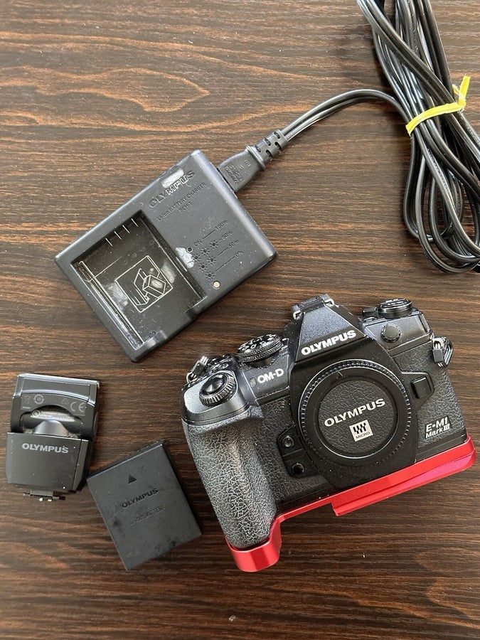 Olympus OM-D E-M1 Mark III 20.4MP Mirrorless Camera Body