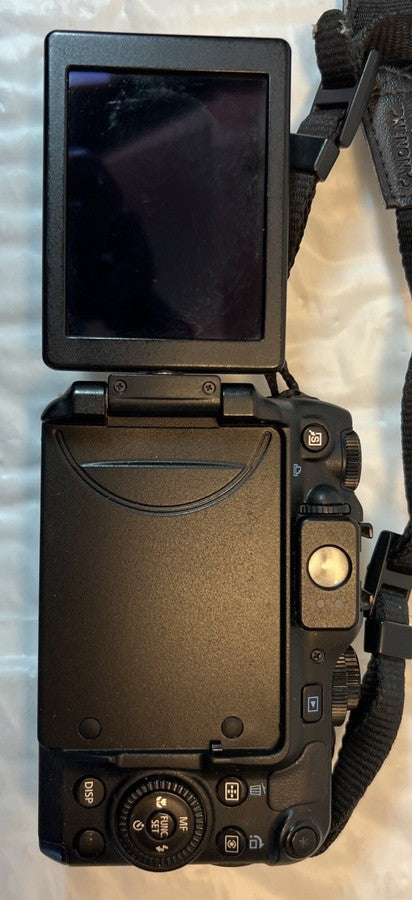 Canon PowerShot G12 10.0MP Digital Camera Black