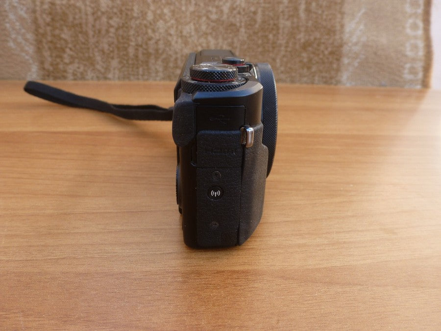Canon PowerShot G7 X Mark II 20.1MP Compact Camera Black