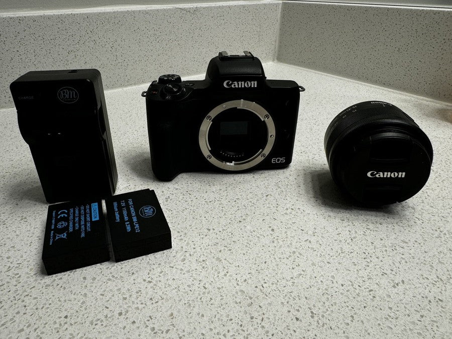 Canon EOS M50 Mark II 24.1MP Mirrorless Camera with 15-45mm Lens Black