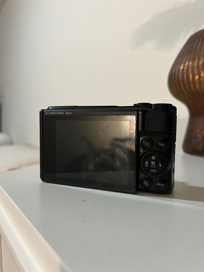 Canon PowerShot SX740 HS 20.3MP Digital Camera Black