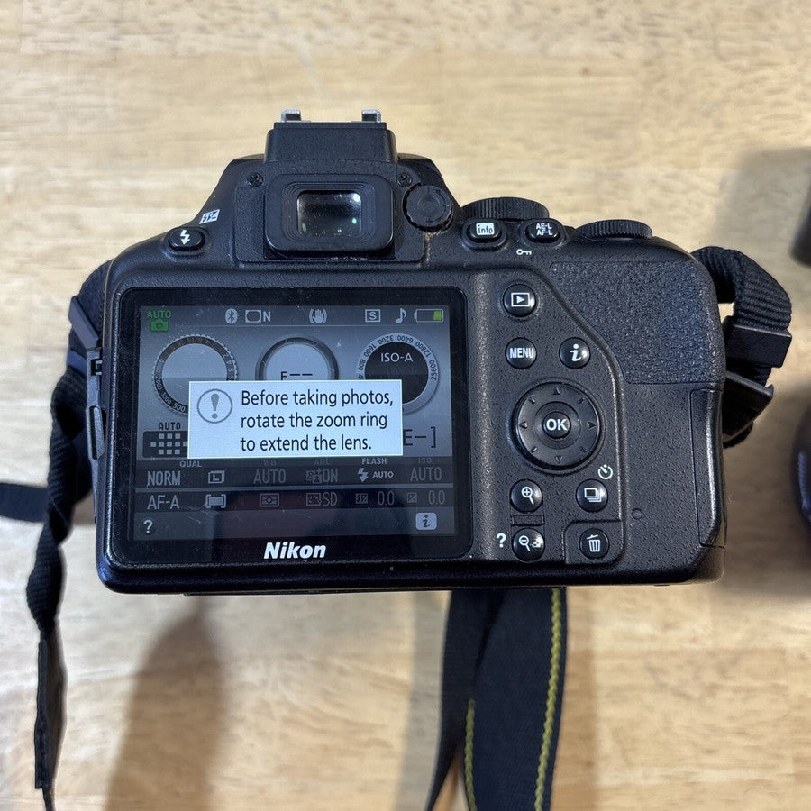 Nikon D3500 24.2MP DSLR Camera with 18-55mm VR Lens Kit Black